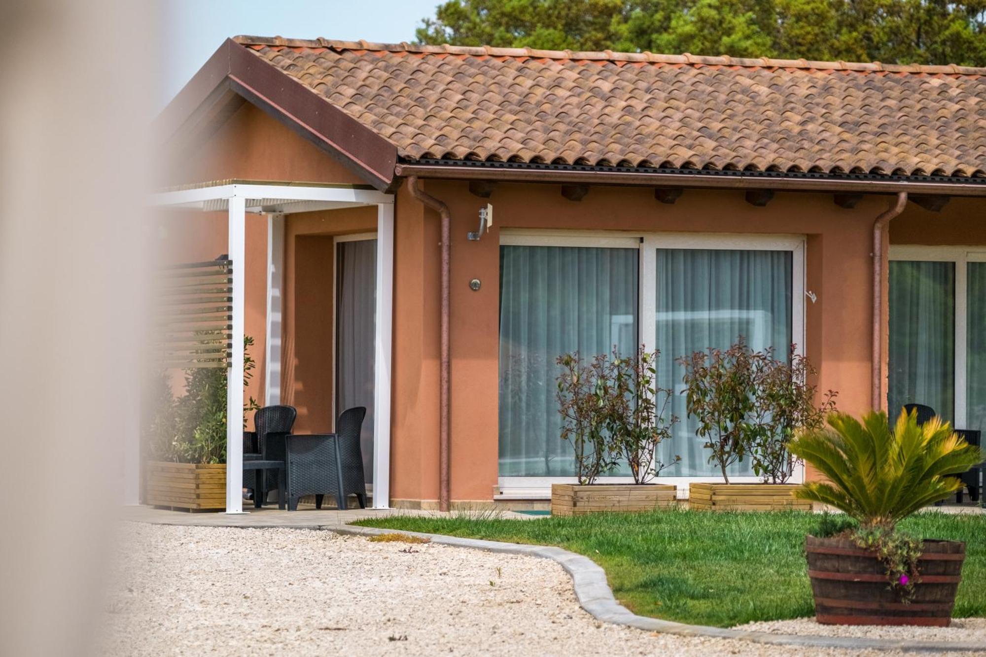 La Vinia Bed&Wine Experience - Adults Only Villa Sassari Exterior photo